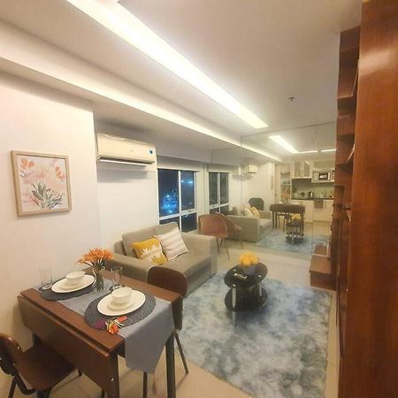 Bgc Taguig Cozy 2 Bedroom Loft, With Stunning Bgc Skyline View! Manila Dış mekan fotoğraf