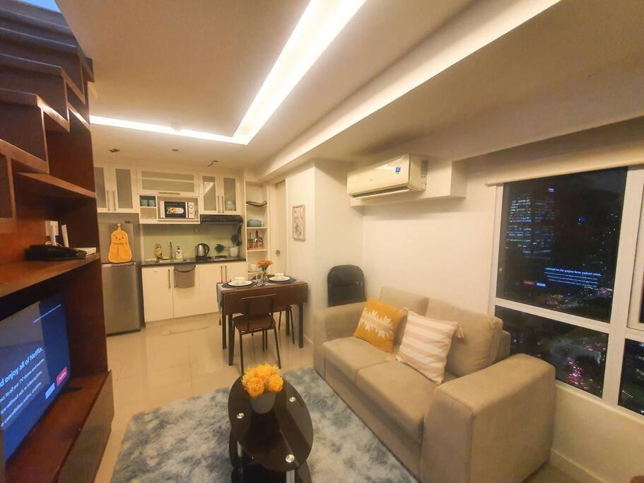 Bgc Taguig Cozy 2 Bedroom Loft, With Stunning Bgc Skyline View! Manila Dış mekan fotoğraf
